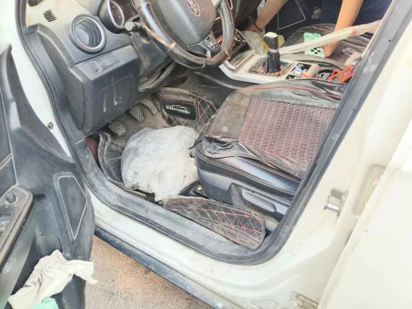 [青岛·鲁B] 二手奔腾奔腾X402019款 1.6L 手动豪华型 国VI