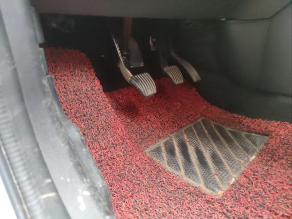 [宁波·浙B] 二手长安长安CS352015款 1.6L 手动豪华型 国V