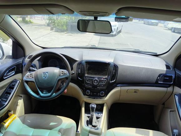 [无锡·贵G] 二手宝骏宝骏7302014款 1.5L 手动豪华型 7座