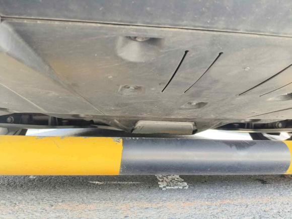 [无锡·苏B] 二手宝马宝马i32022款 eDrive 35 L