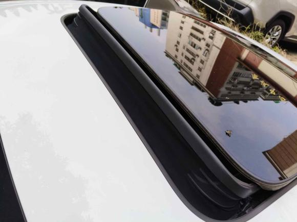 [广州·粤A] 二手奥迪奥迪A4L2017款 40 TFSI 风尚型