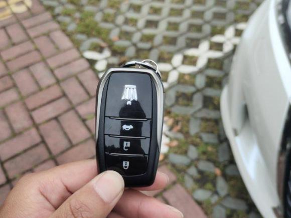 [上海·苏C] 二手丰田皇冠2018款 2.0T 运动版