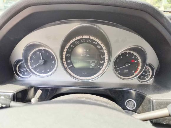 [北京·京H] 二手奔驰奔驰E级2010款 E 300 时尚型豪华版