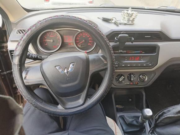 [无锡·苏B] 二手五菱汽车五菱宏光2019款 1.5L S标准型国VI LAR