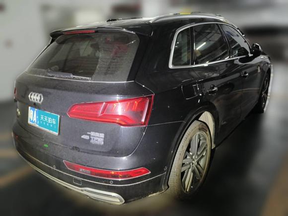 [广州·粤A] 二手奥迪奥迪Q5L2020款 45 TFSI 尊享时尚型