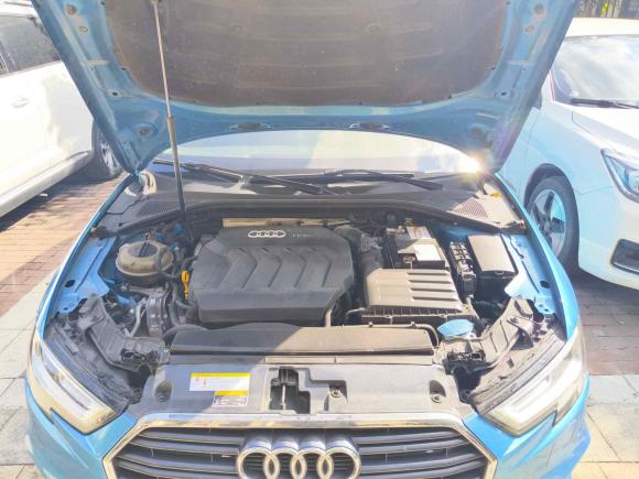 [苏州·皖S] 二手奥迪奥迪A32018款 30周年年型 Limousine 40 TFSI 运动型