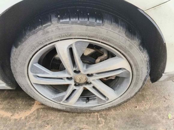 [深圳·粤B] 二手北汽新能源北京EU52018款 R500 智风版