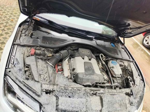 [上海·粤M] 二手奥迪奥迪A72012款 3.0TFSI quattro舒适型