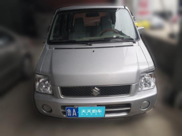 [济南·鲁A] 二手铃木北斗星2015款 1.0L 手动实用型