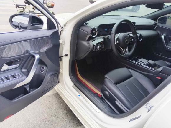 [西安·陕A] 二手奔驰奔驰A级2021款 A 200 L 运动轿车动感型