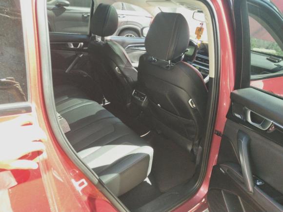 [杭州·浙A] 二手宝骏宝骏RS-52020款 300T CVT 智能旗舰型