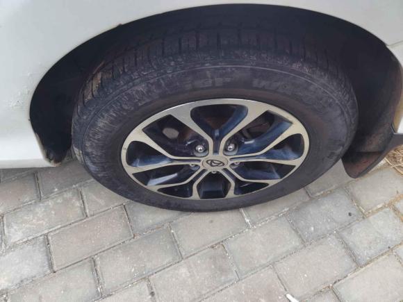 [深圳·粤B] 二手长安凯程长安欧尚A6002016款 1.5L 手动豪华型7座