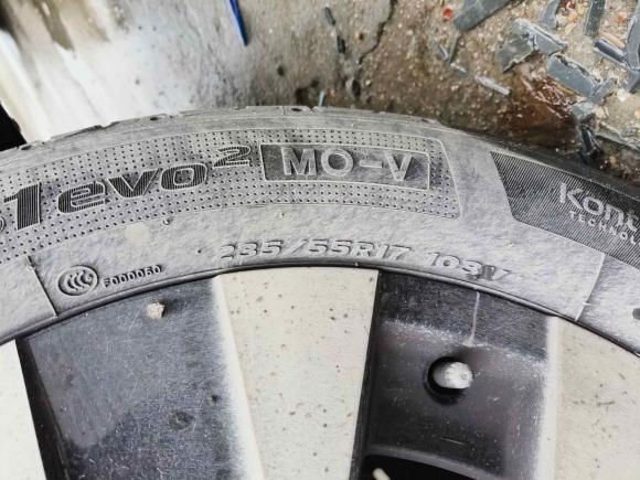 [南通·苏F] 二手奔驰威霆2023款 2.0T 精英版 7座