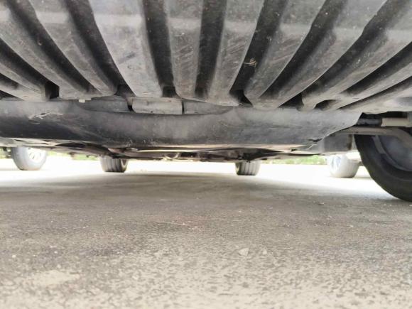 [济南·鲁A] 二手奔驰奔驰E级2015款 E 260 L 豪华型