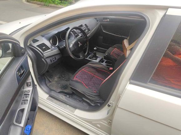 [北京·京E] 二手三菱翼神2011款 致炫版 2.0L 手动舒适型