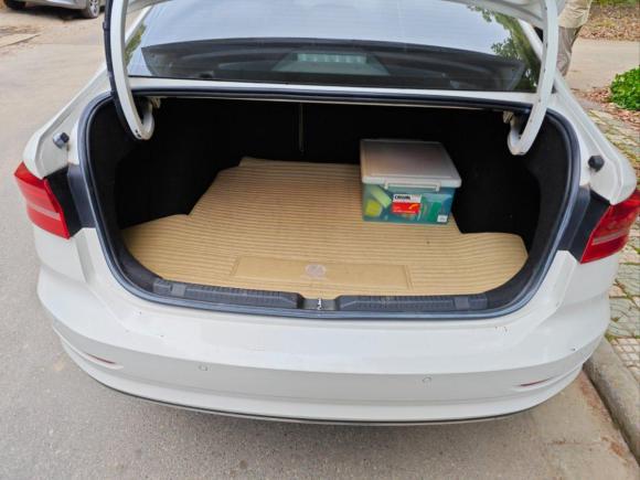 [上海·沪C] 二手大众朗逸2019款 1.5L 手动舒适版 国VI