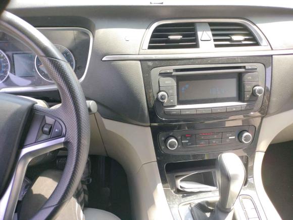 [上海·川A] 二手华颂华颂72015款 2.0T 自动舒适型