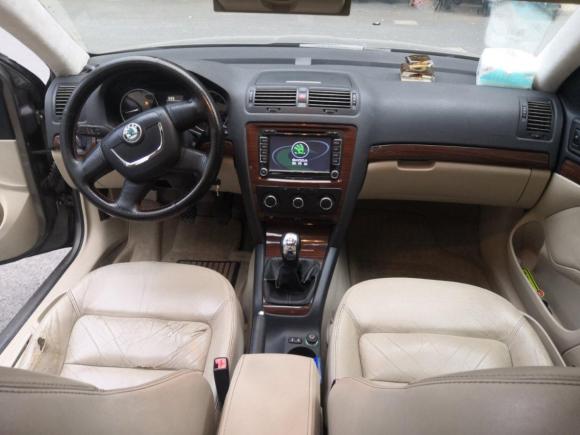 [上海·沪C] 二手斯柯达明锐2010款 1.6L 手动逸俊版