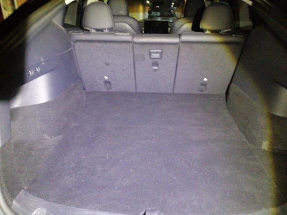 [上海·沪A] 二手特斯拉Model Y2021款 标准续航后驱版