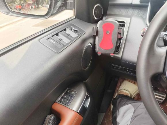 [广州·粤A] 二手路虎揽胜运动版2016款 3.0 SC V6 HSE DYNAMIC