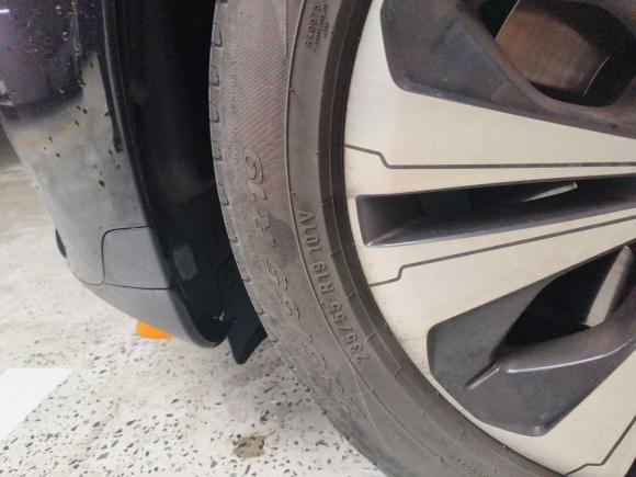 [上海·沪A] 二手奔驰奔驰EQC2022款 EQC 350 4MATIC 特别版