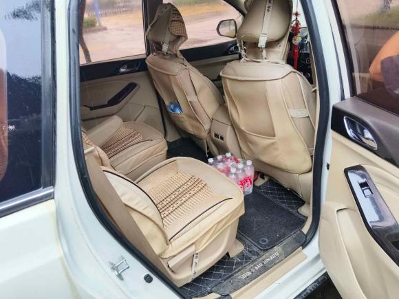 [温州·浙C] 二手宝骏宝骏7302014款 1.5L 手动舒适ESP版 7座