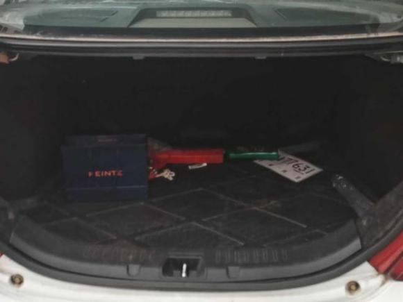 [南昌·赣A] 二手比亚迪速锐2014款 1.5L 手动豪华型