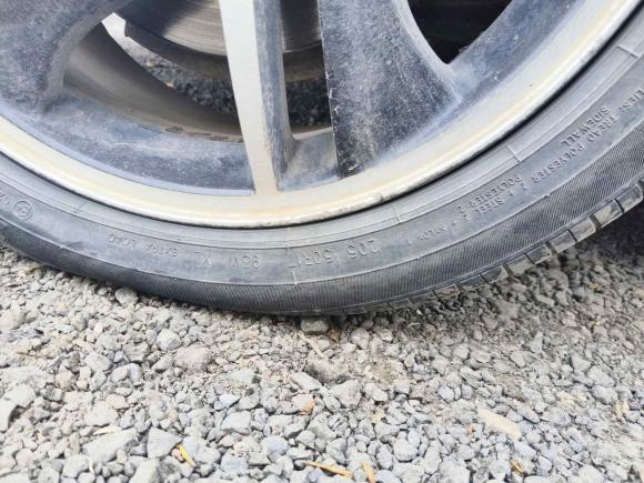 [西安·陕D] 二手比亚迪秦新能源2014款 1.5T 酷黑骑士旗舰型