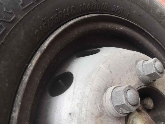 [成都·川A] 二手依维柯依维柯得意2012款 2.5T-A35物流1版中顶