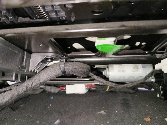 [杭州·浙A] 二手红旗红旗H92020款 2.0T 智联旗畅版