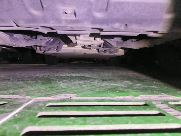 [深圳·粤B] 二手荣威荣威RX5新能源2017款 ERX5 EV400 电动互联网至尊版