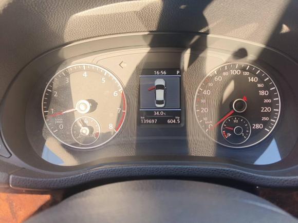 [上海·沪L] 二手大众帕萨特2011款 1.8TSI DSG御尊版
