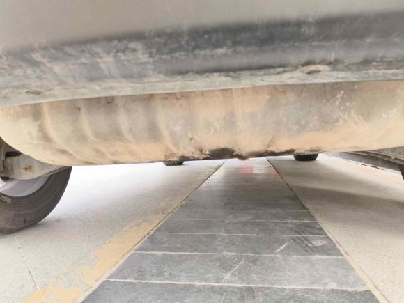 [济南·鲁A] 二手Jeep自由客2014款 2.4L 运动版