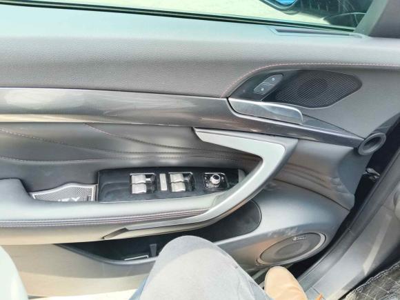 [无锡·苏D] 二手魏牌魏牌 VV72017款 2.0T 旗舰型