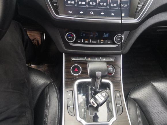 [金华·浙G] 二手陆风陆风X72015款 2.0T 全景尊贵版