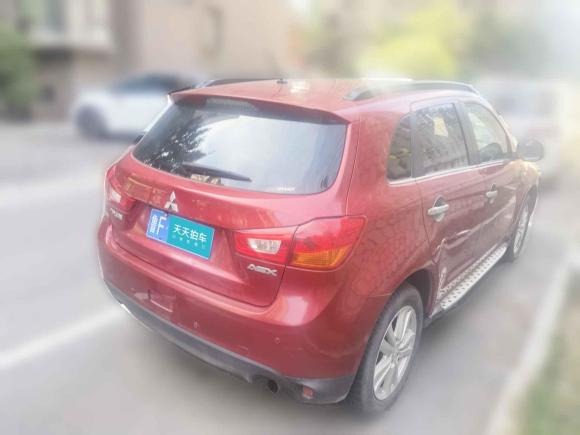 [青岛·鲁F] 二手三菱劲炫ASX2013款 2.0L CVT四驱尊贵版