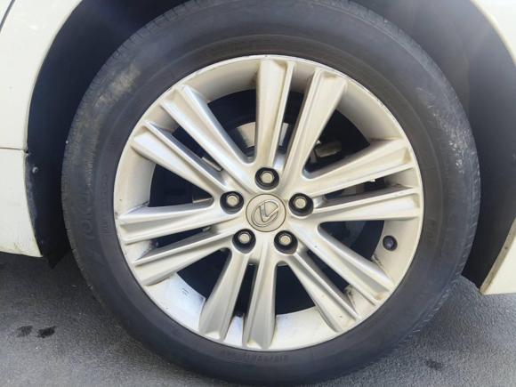 [南昌·赣A] 二手雷克萨斯雷克萨斯ES2013款 250 精英版