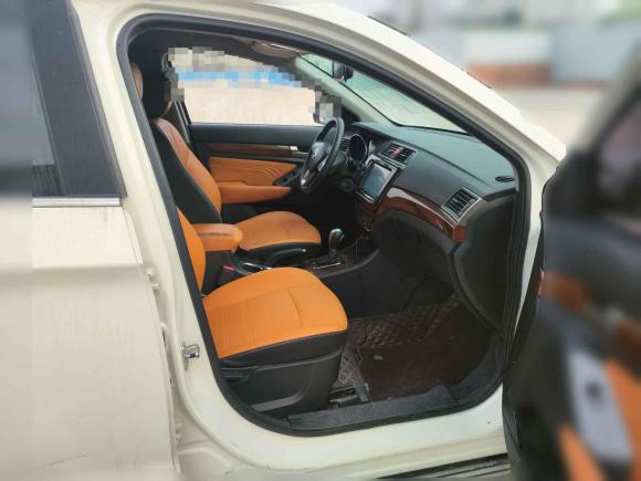 [合肥·皖A] 二手北汽威旺北汽威旺S502016款 1.5T CVT欢动精英型