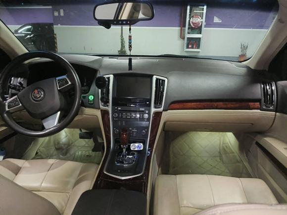 [上海·沪A] 二手凯迪拉克SLS赛威2011款 2.0T 豪华型