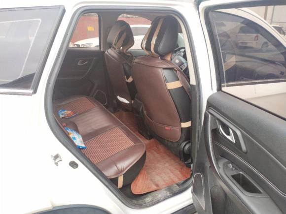 [台州·豫E] 二手奔腾奔腾X402017款 1.6L 自动互联智酷型