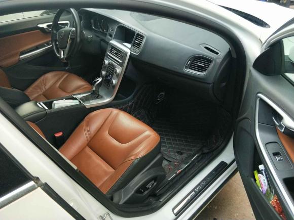 [合肥·沪A] 二手沃尔沃沃尔沃S602017款 S60L T5 智驭版