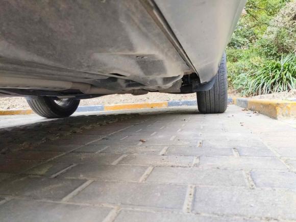 [上海·沪L] 二手Jeep自由光2019款 2.0T 四驱探享版+自动驾驶智慧包 国VI