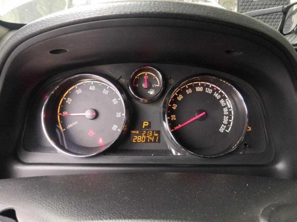 [成都·川A] 二手欧宝安德拉2012款 2.4L 两驱豪华版