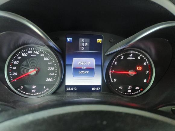 [武汉·鄂A] 二手奔驰奔驰GLC2016款 GLC 260 4MATIC 动感型