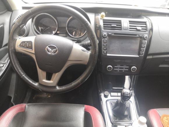 [金华·浙G] 二手北汽幻速北汽幻速S32014款 1.5L 豪华型 国IV