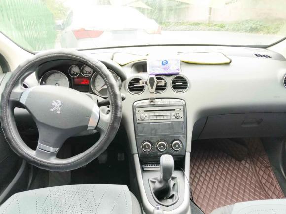[南京·苏A] 二手标致标致4082013款 2.0L 手动舒适版