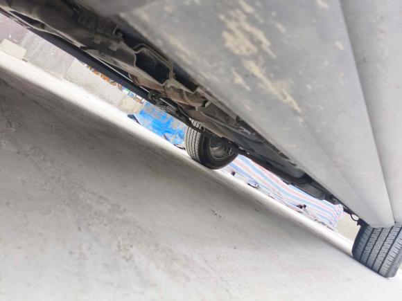 [上海·沪E] 二手荣威荣威RX82018款 30T 智联网四驱旗舰版