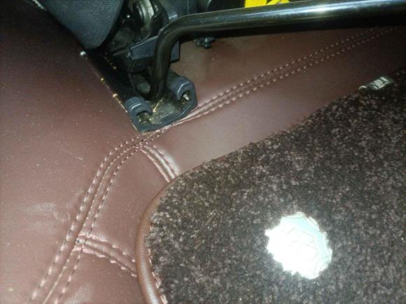 [成都·川A] 二手标致标致4082014款 1.8L 手动领先版