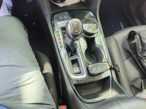 [杭州·甘A] 二手雪佛兰探界者2018款 550T 自动四驱拓界版