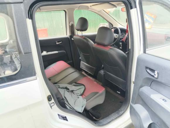 [上海·鄂E] 二手长安欧尚欧力威2015款 X6 1.4L IMT旗舰版